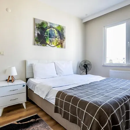 Apartment Stylish And Cozy In Tuzla